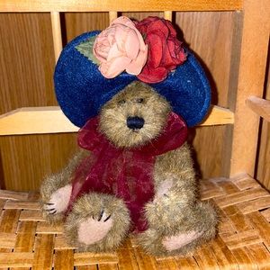 Boyds Bear Yvette Dubeary